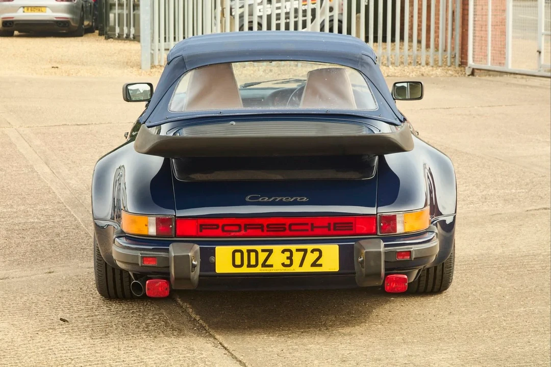 1986 Porsche 911 Carrera 3.2 - Image 15 of 30