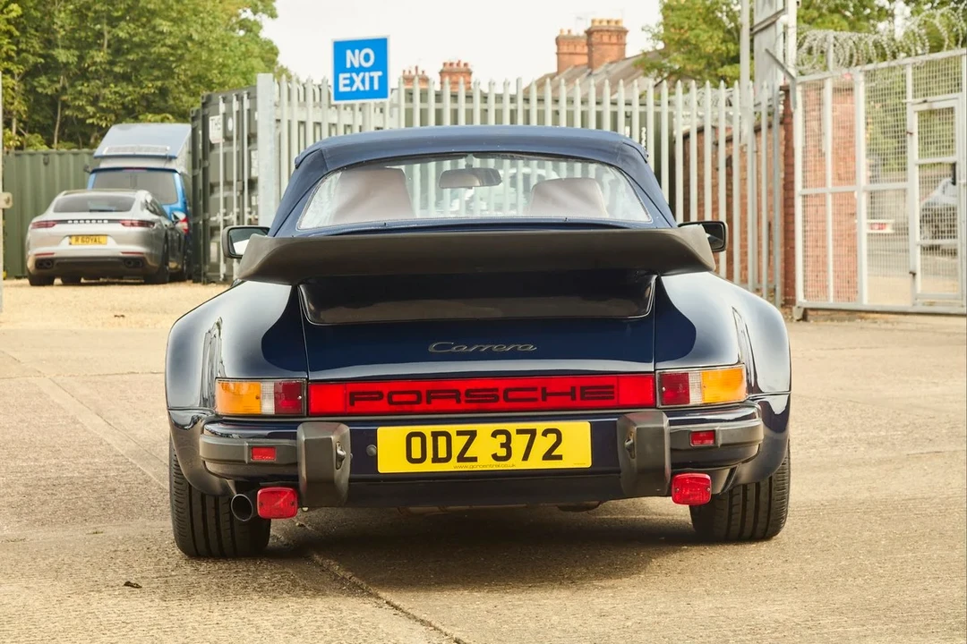1986 Porsche 911 Carrera 3.2 - Image 16 of 30