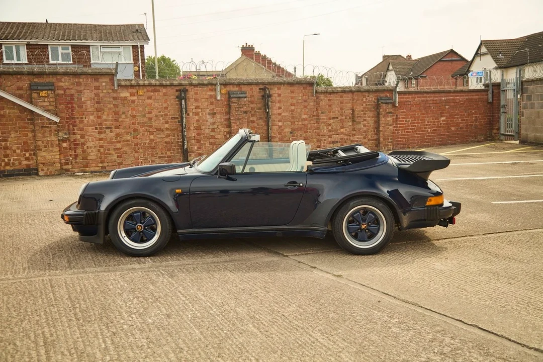 1986 Porsche 911 Carrera 3.2 - Image 2 of 30