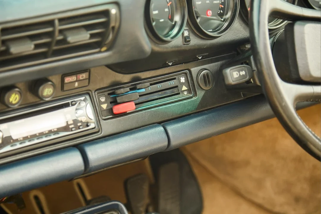 1986 Porsche 911 Carrera 3.2 - Image 30 of 30