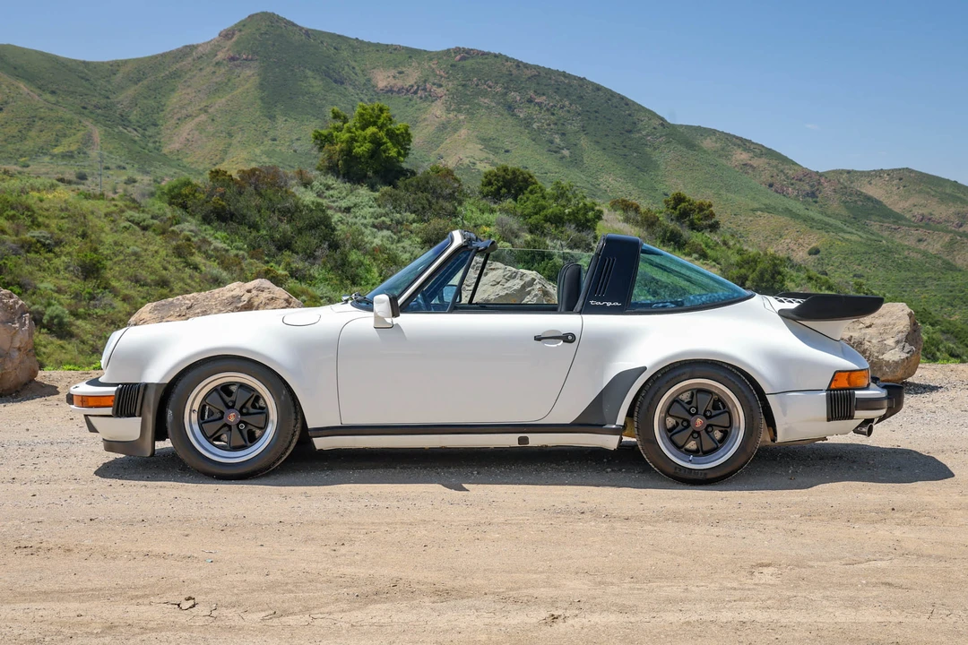 1986 Porsche 911 Carrera 3.2 - Image 5 of 31
