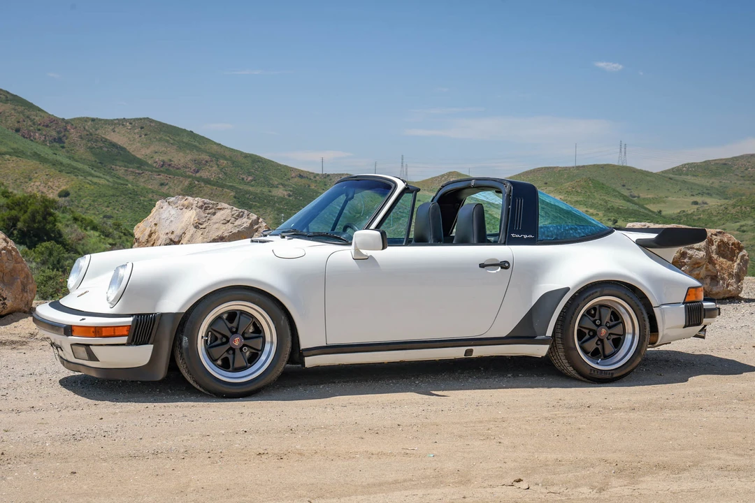 1986 Porsche 911 Carrera 3.2 - Image 4 of 31