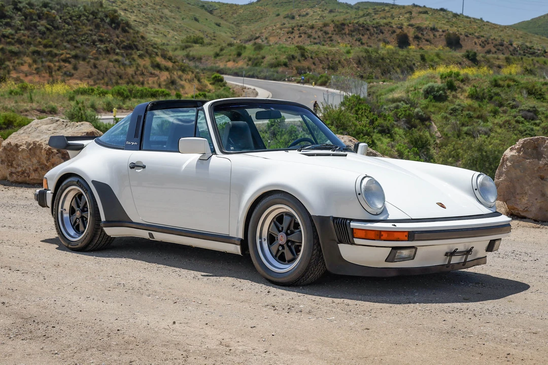 1986 Porsche 911 Carrera 3.2 - Image 14 of 31