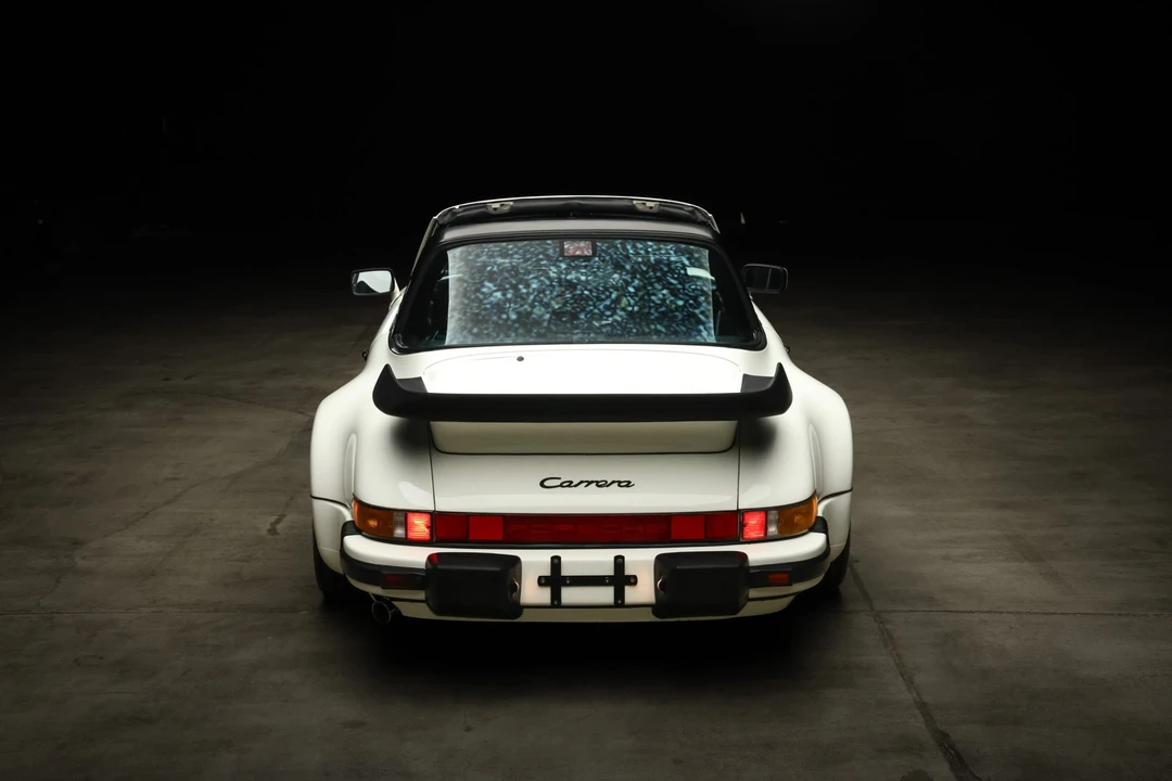 1986 Porsche 911 Carrera 3.2 - Image 30 of 31