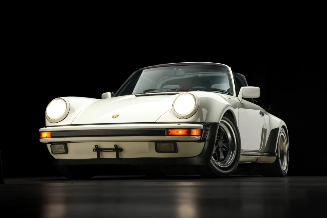 1986 Porsche 911 Carrera 3.2 - Image 18 of 31