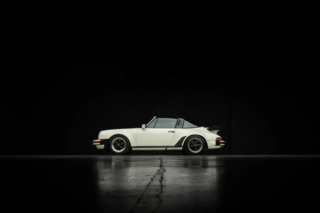 1986 Porsche 911 Carrera 3.2 - Image 22 of 31