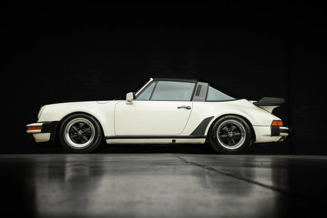 1986 Porsche 911 Carrera 3.2 - Image 25 of 31