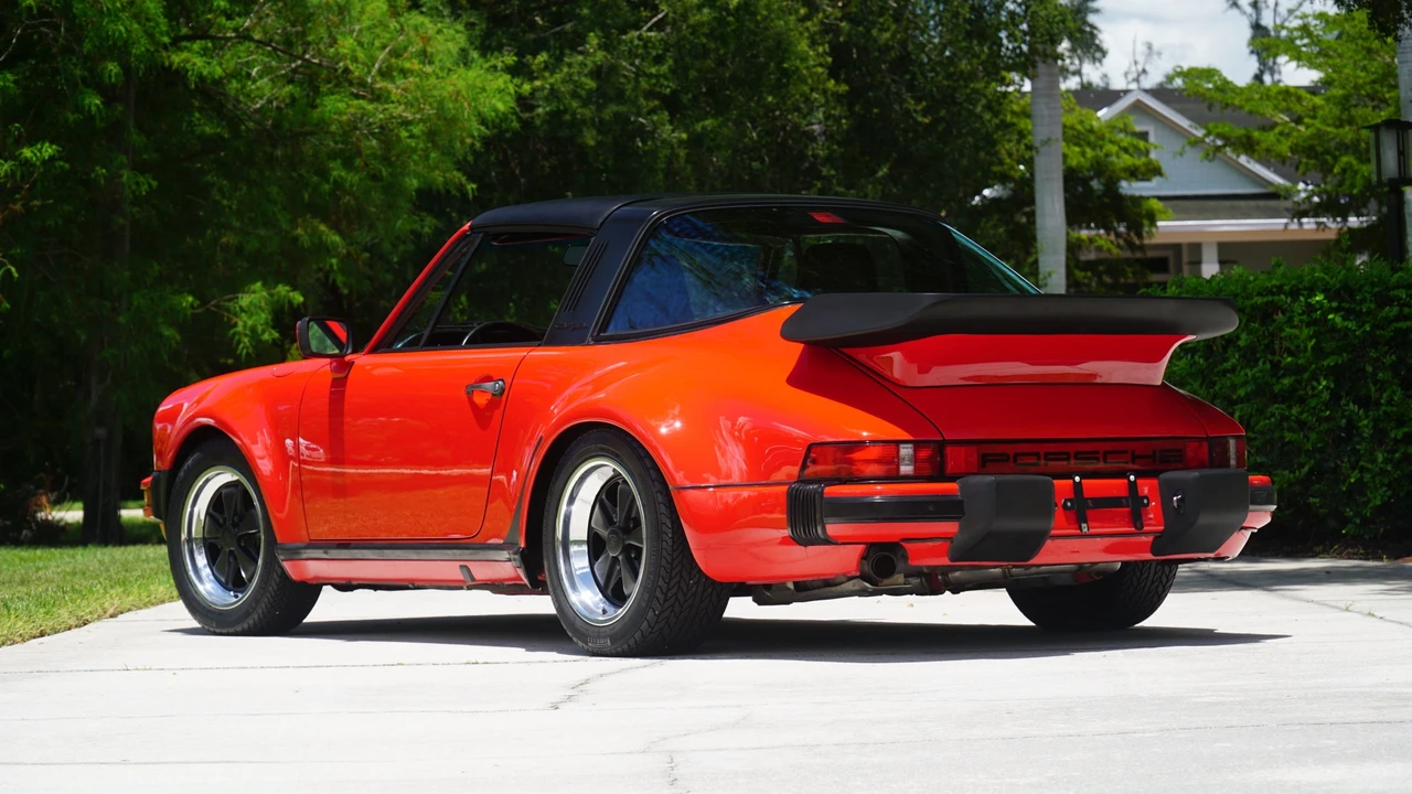 1986 Porsche 911 Carrera 3.2 - Image 10 of 31