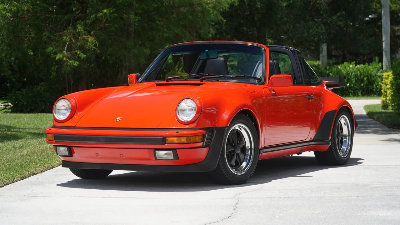 1986 Porsche 911 Carrera 3.2 - Image 24 of 31