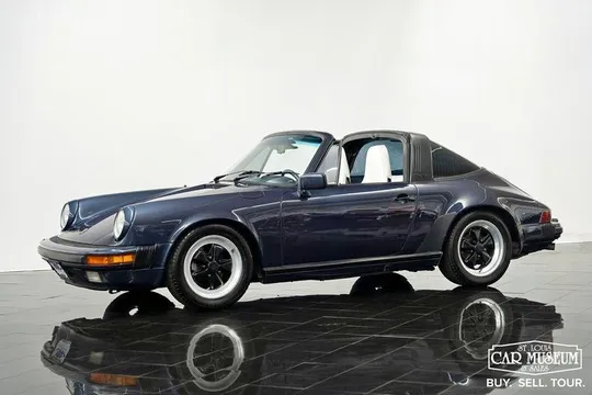 1986 Porsche 911 Carrera Targa