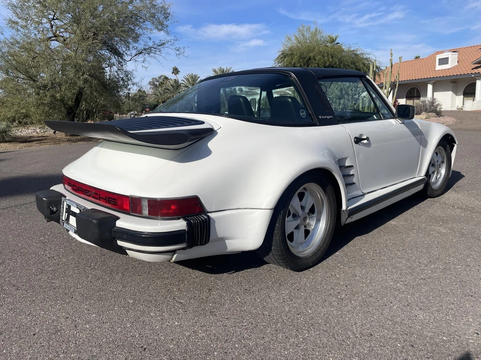 1986 Porsche 911 Carrera 3.2 - Image 12 of 31