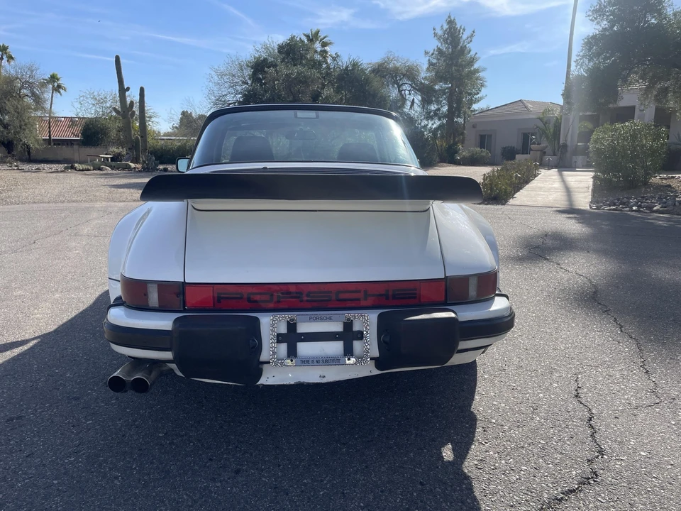 1986 Porsche 911 Carrera 3.2 - Image 14 of 31
