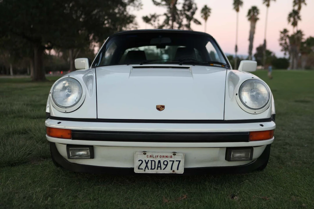 1986 Porsche 911 Carrera 3.2 - Image 26 of 31