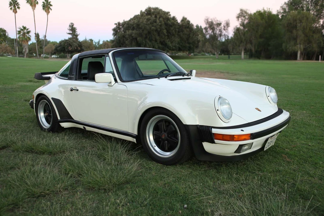 1986 Porsche 911 Carrera 3.2 - Image 29 of 31