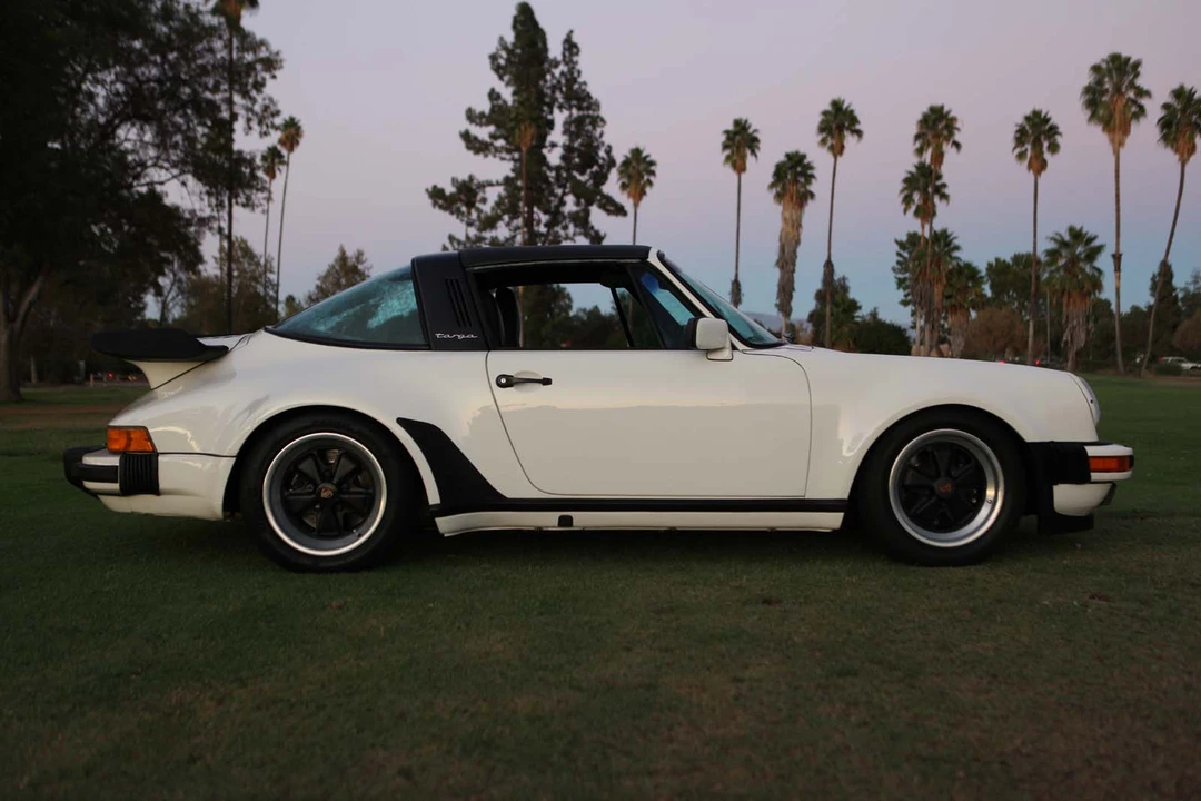 1986 Porsche 911 Carrera 3.2 - Image 30 of 31