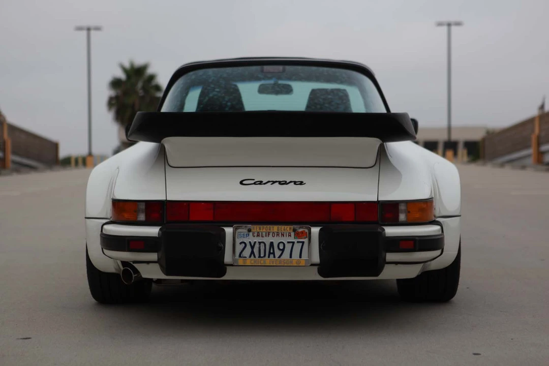 1986 Porsche 911 Carrera 3.2 - Image 16 of 31