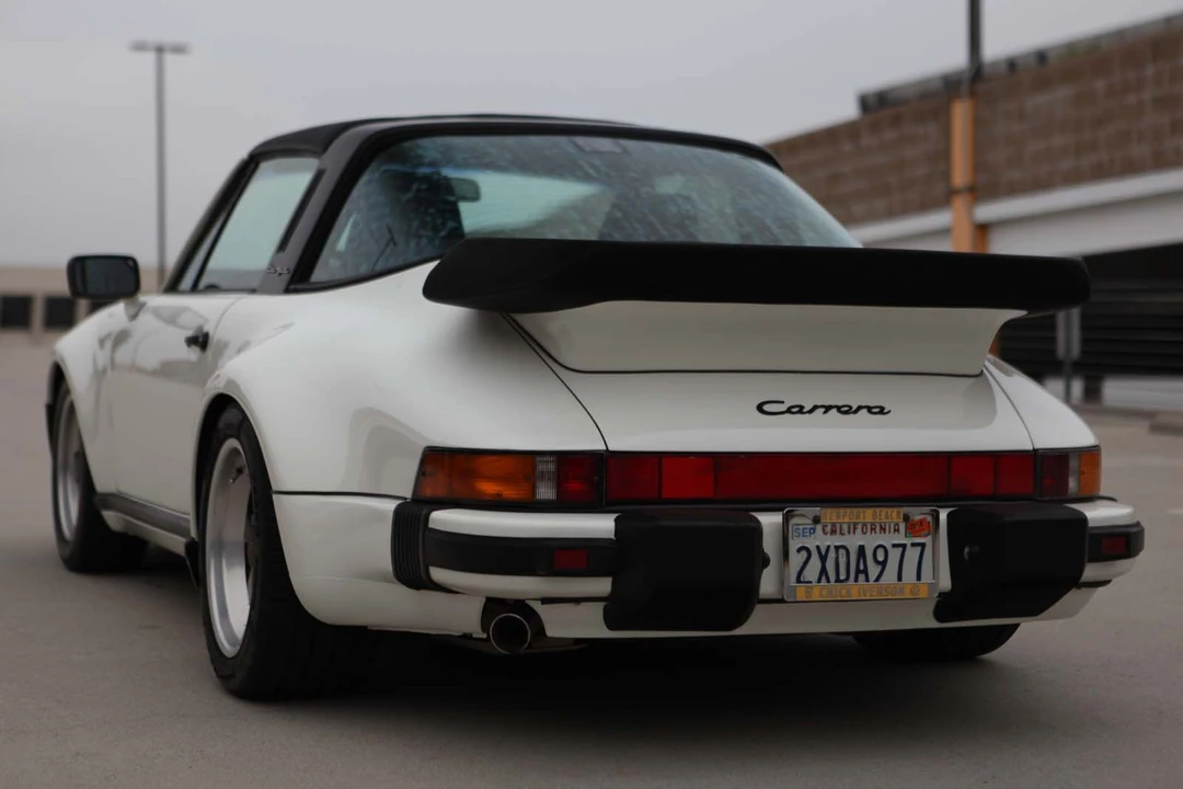 1986 Porsche 911 Carrera 3.2 - Image 17 of 31