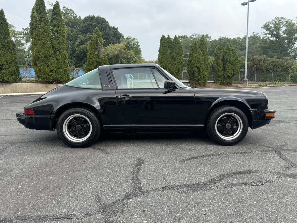 1986 Porsche 911 Carrera 3.2 - Image 5 of 31
