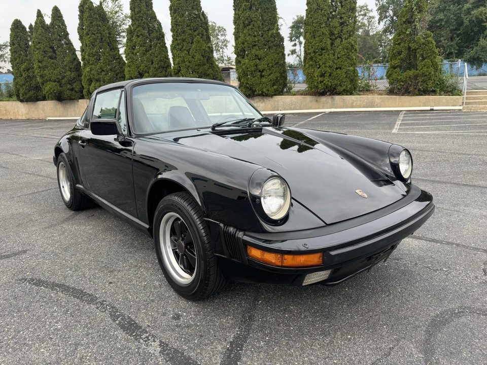 1986 Porsche 911 Carrera 3.2 - Image 4 of 31