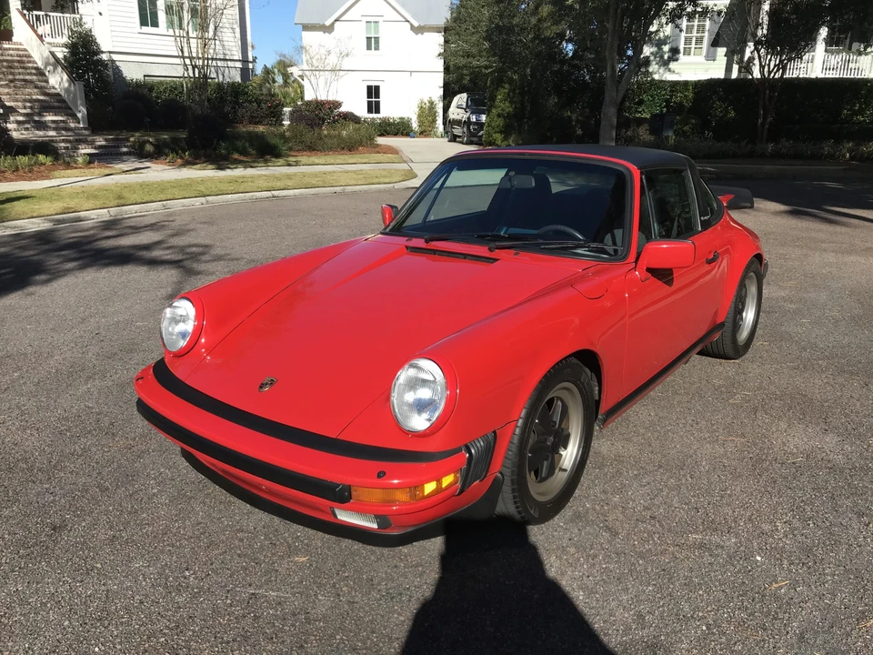 1986 Porsche 911 Carrera 3.2 - Image 10 of 31
