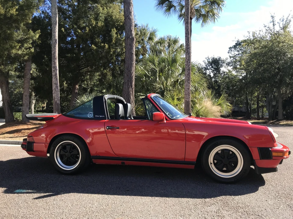 1986 Porsche 911 Carrera 3.2 - Image 6 of 31