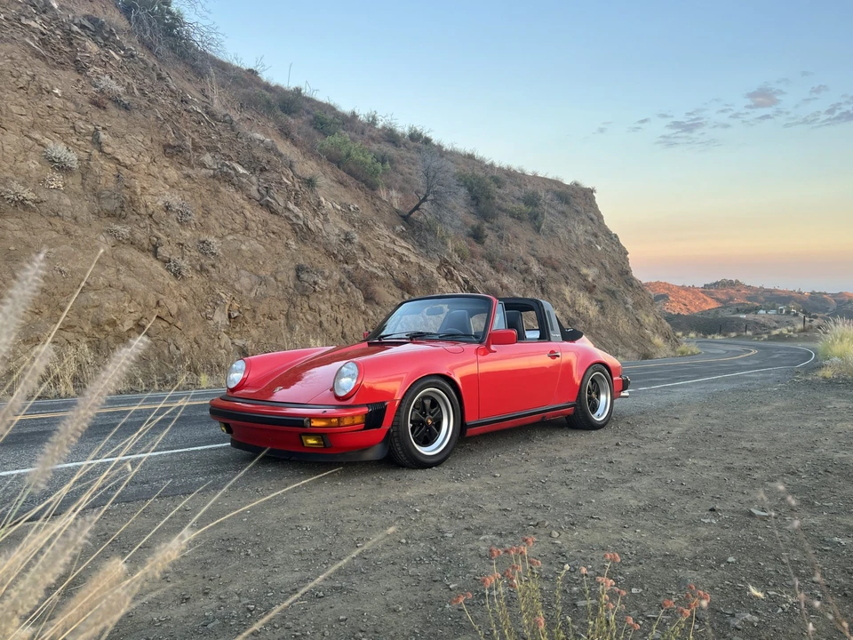 1986 Porsche 911 Carrera 3.2 - Image 8 of 31