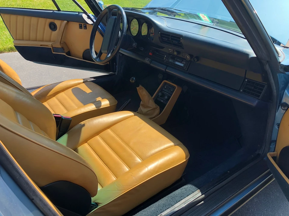 1986 Porsche 911 Carrera 3.2 - Image 27 of 31