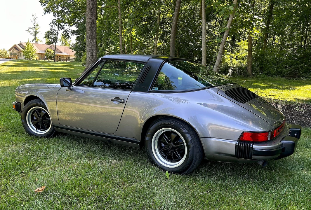 1986 Porsche 911 Carrera 3.2 - Image 15 of 31