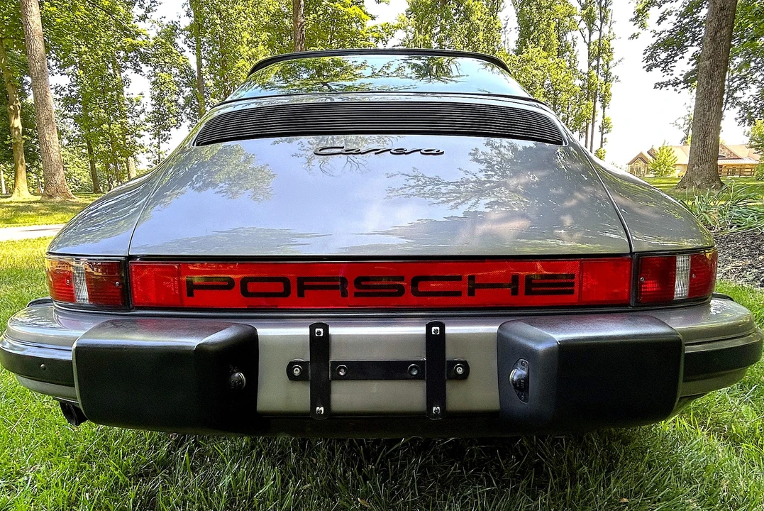 1986 Porsche 911 Carrera 3.2 - Image 7 of 31