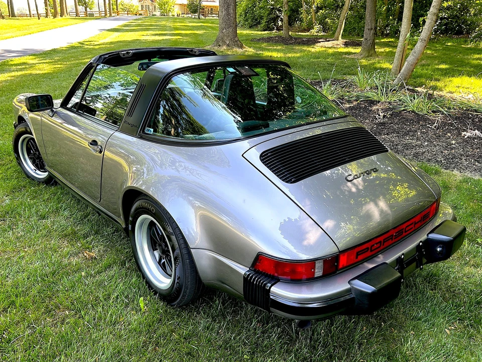 1986 Porsche 911 Carrera 3.2 - Image 6 of 31