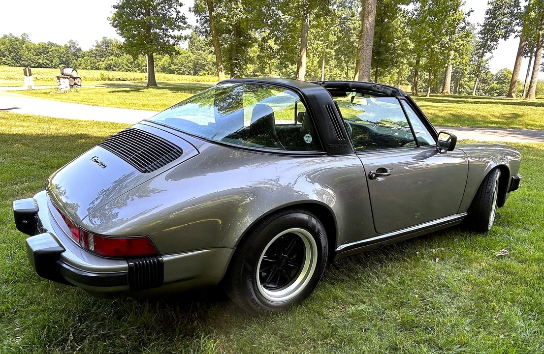 1986 Porsche 911 Carrera 3.2 - Image 8 of 31