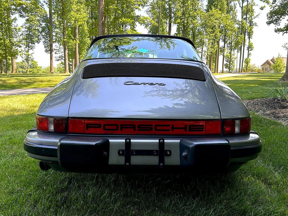 1986 Porsche 911 Carrera 3.2 - Image 18 of 31