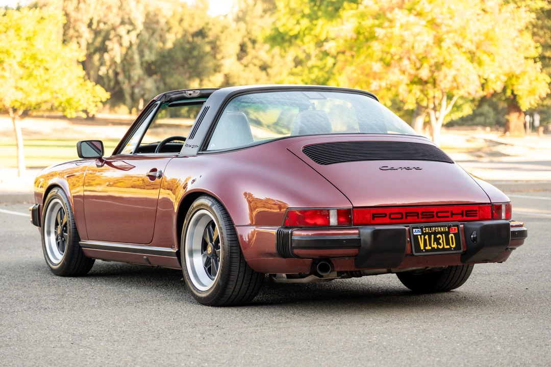 1986 Porsche 911 Carrera 3.2 - Image 6 of 31