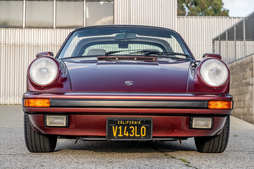 1986 Porsche 911 Carrera 3.2 - Image 2 of 31