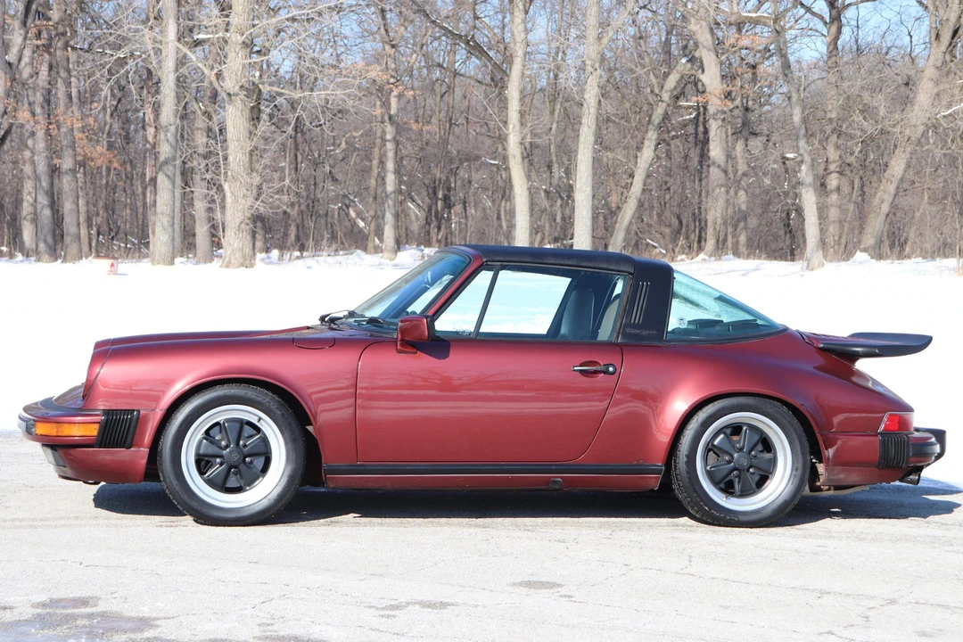 1986 Porsche 911 Carrera 3.2 - Image 6 of 31