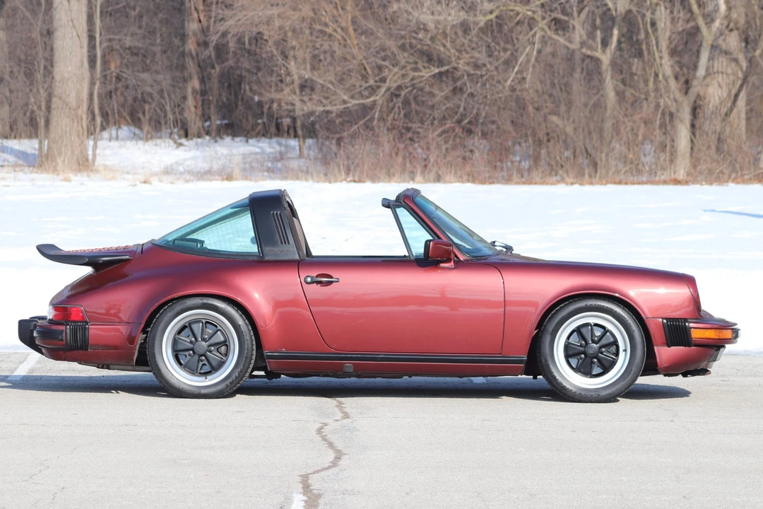 1986 Porsche 911 Carrera 3.2 - Image 16 of 31