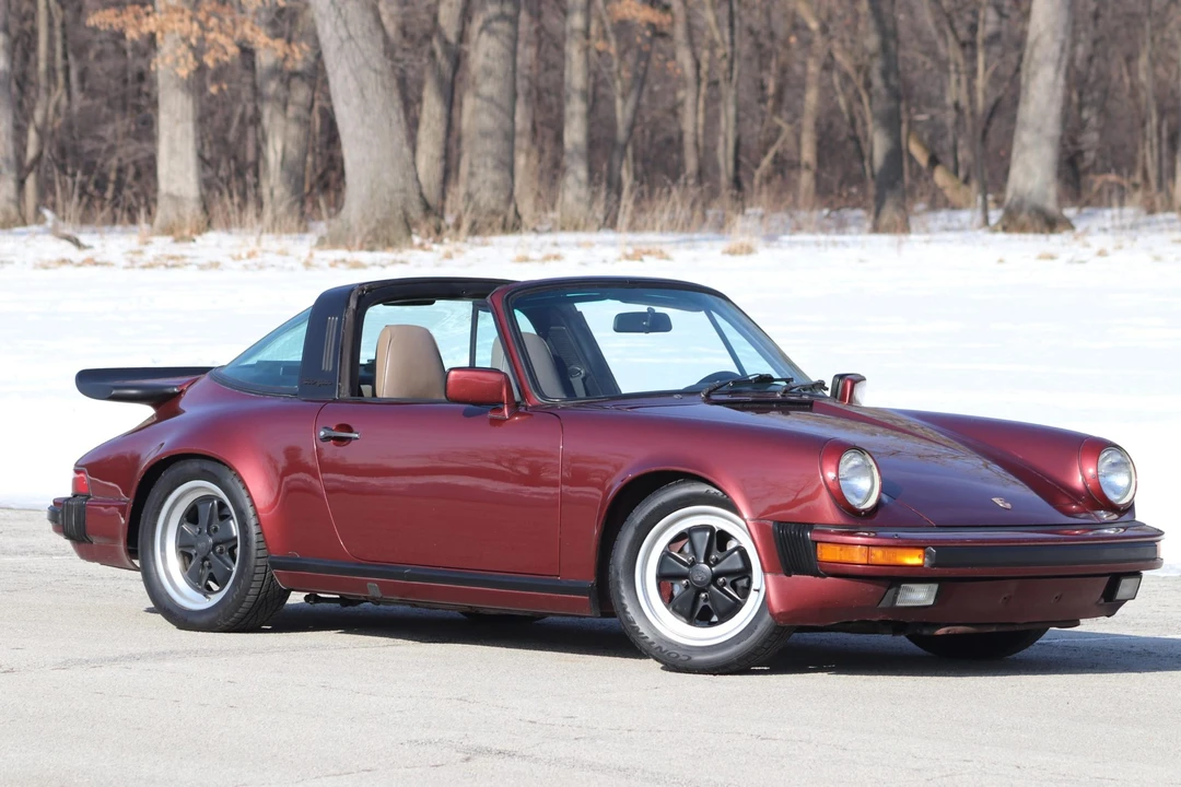 1986 Porsche 911 Carrera 3.2 - Image 26 of 31