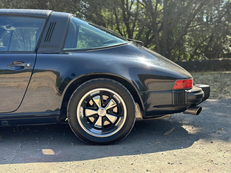 1986 Porsche 911 Carrera 3.2 - Image 18 of 31