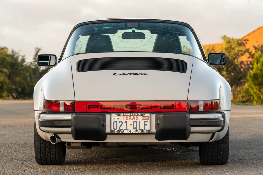 1986 Porsche 911 Carrera 3.2 - Image 22 of 31