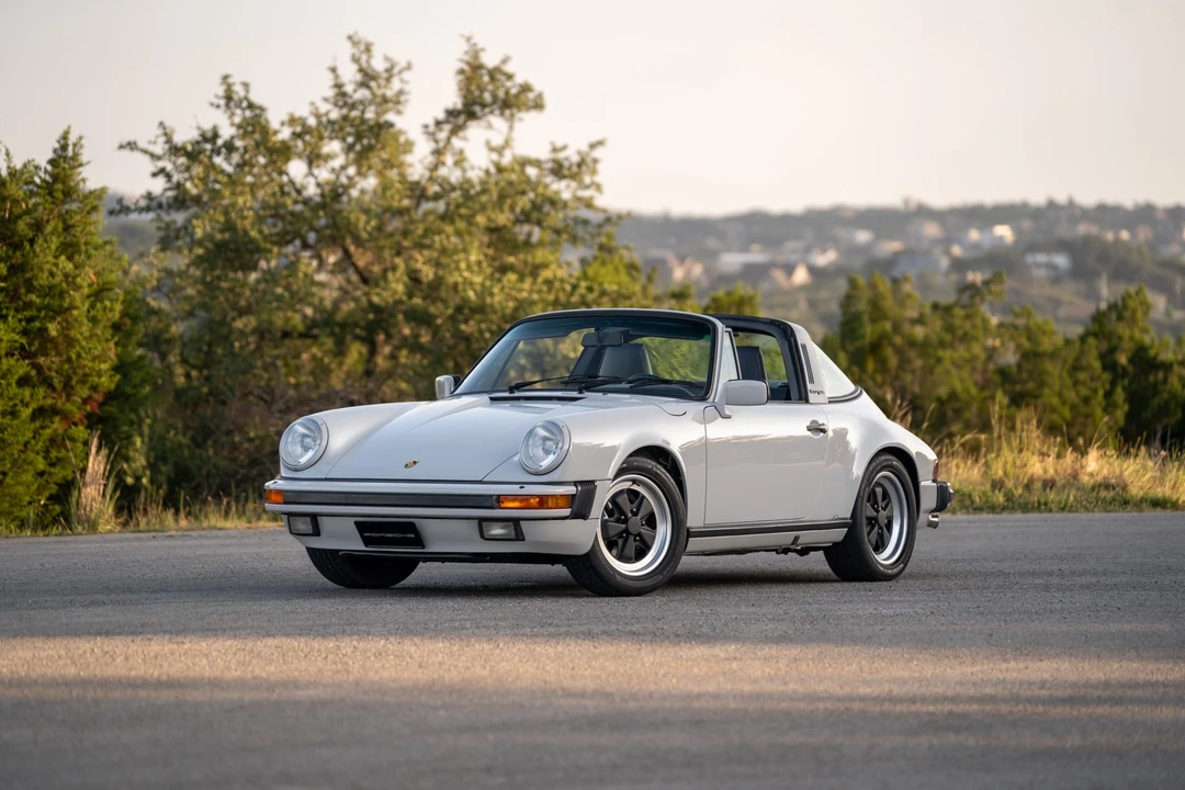 1986 Porsche 911 Carrera 3.2 - Image 9 of 31