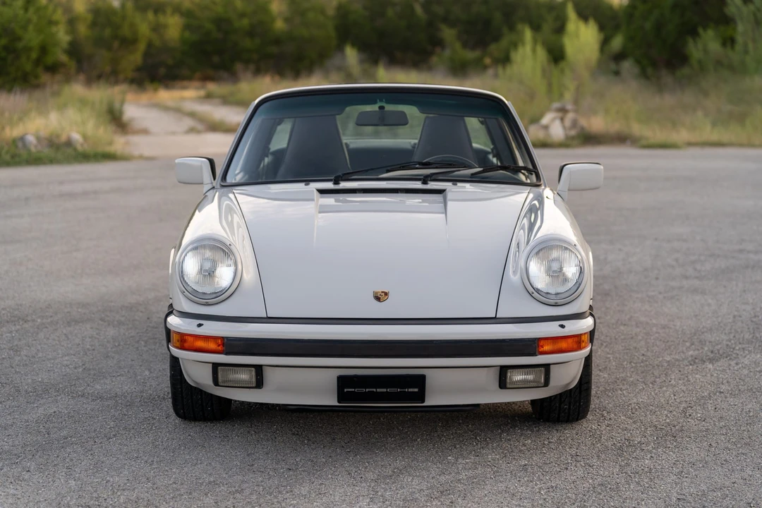 1986 Porsche 911 Carrera 3.2 - Image 16 of 31