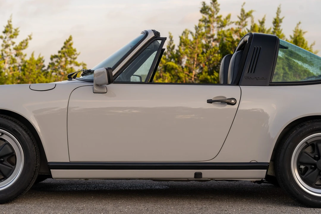 1986 Porsche 911 Carrera 3.2 - Image 30 of 31