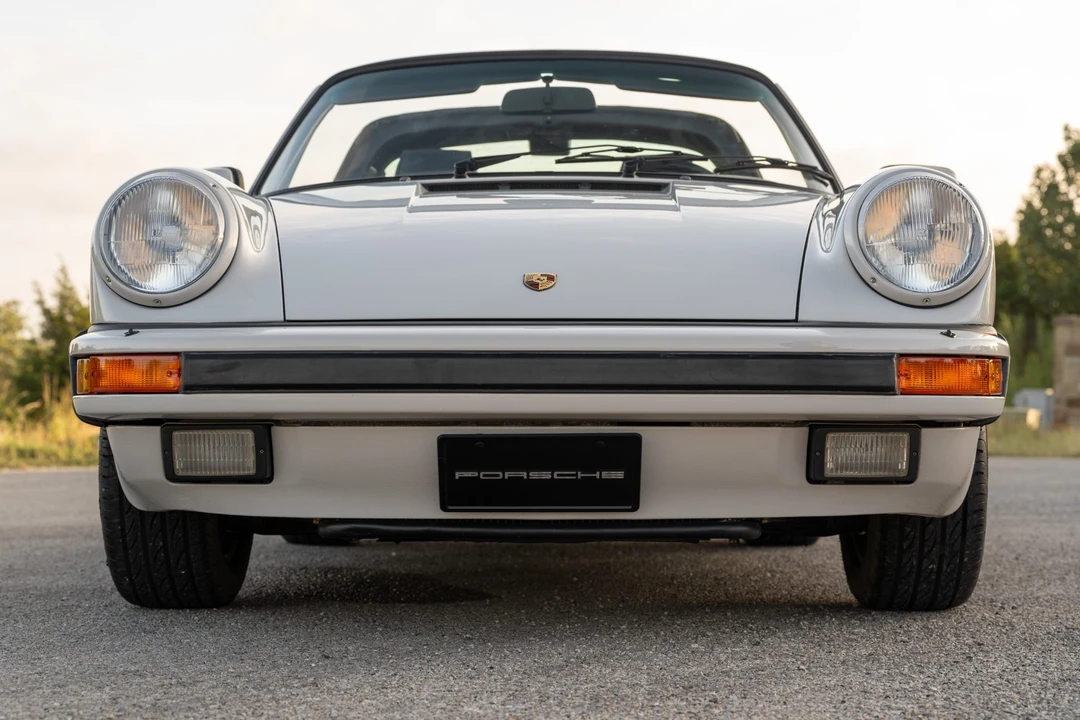 1986 Porsche 911 Carrera 3.2 - Image 15 of 31