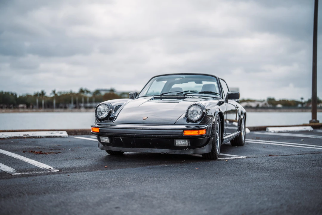 1986 Porsche 911 Carrera 3.2 - Image 5 of 31