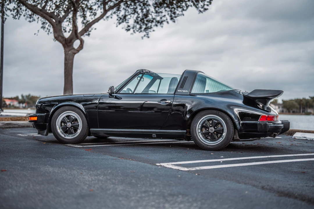 1986 Porsche 911 Carrera 3.2 - Image 19 of 31
