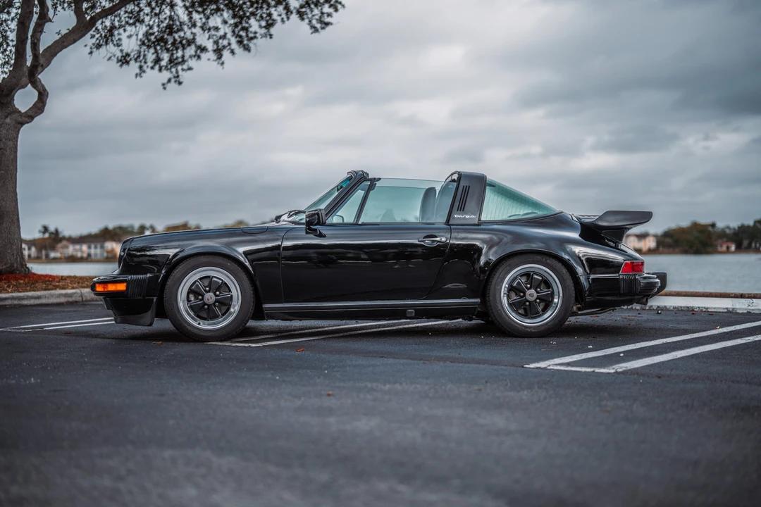 1986 Porsche 911 Carrera 3.2 - Image 20 of 31