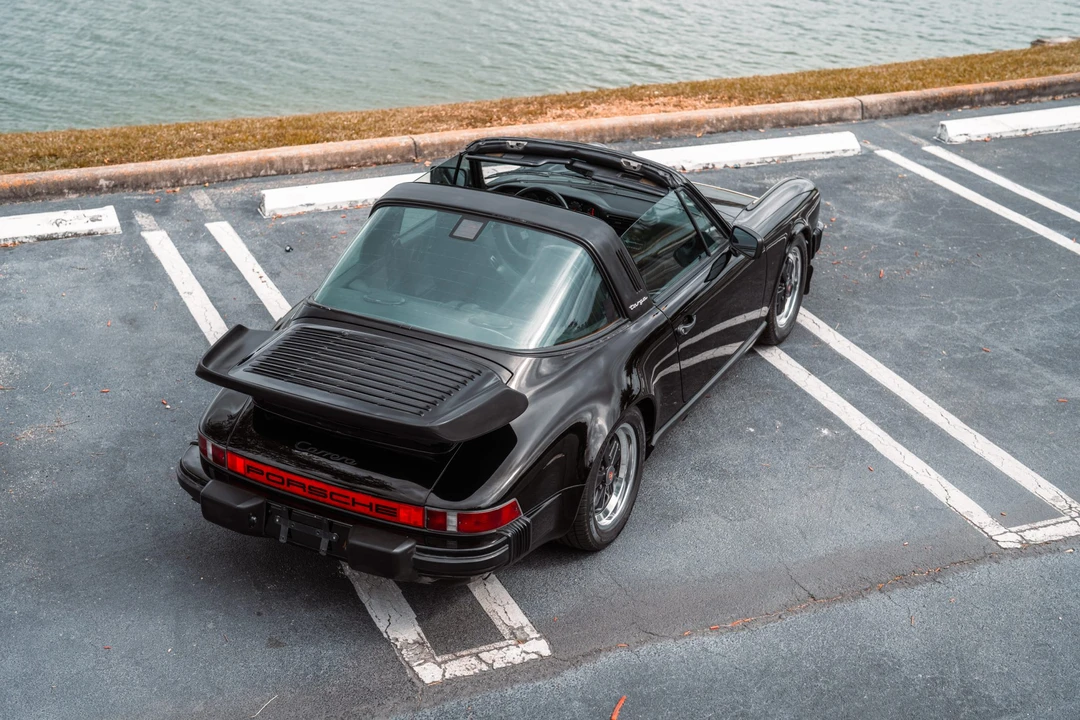 1986 Porsche 911 Carrera 3.2 - Image 15 of 31