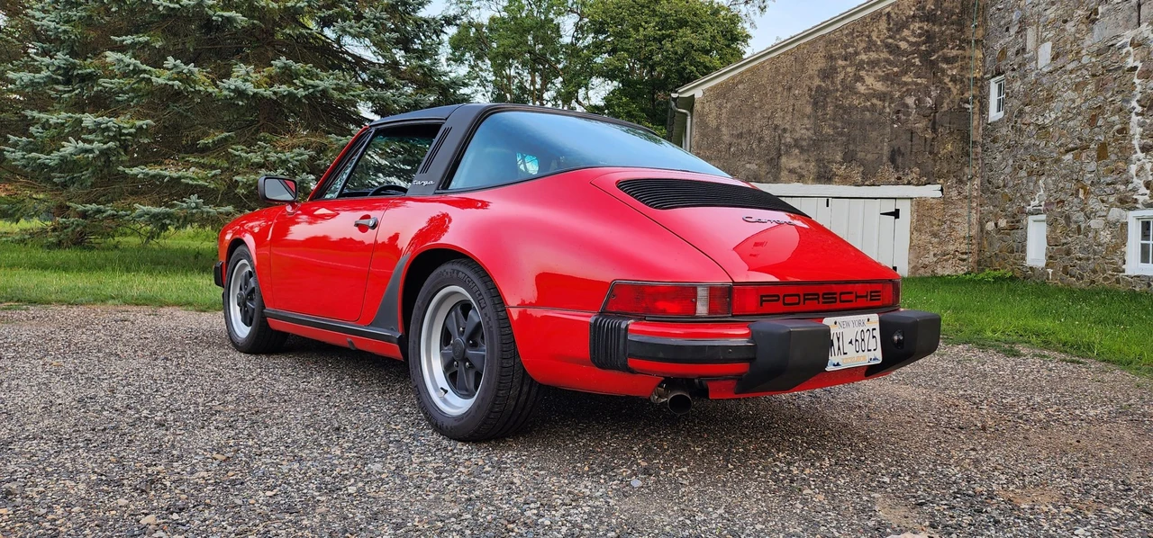 1986 Porsche 911 Carrera 3.2 - Image 8 of 31