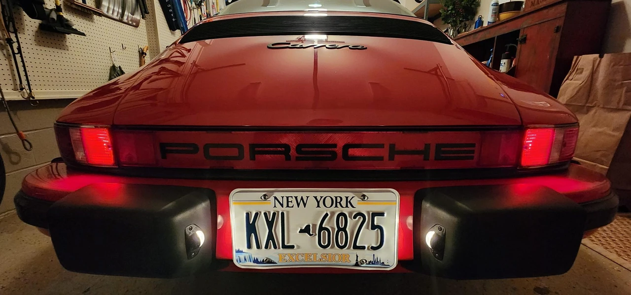 1986 Porsche 911 Carrera 3.2 - Image 25 of 31