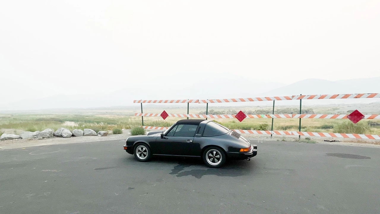 1986 Porsche 911 Carrera 3.2 - Image 11 of 31